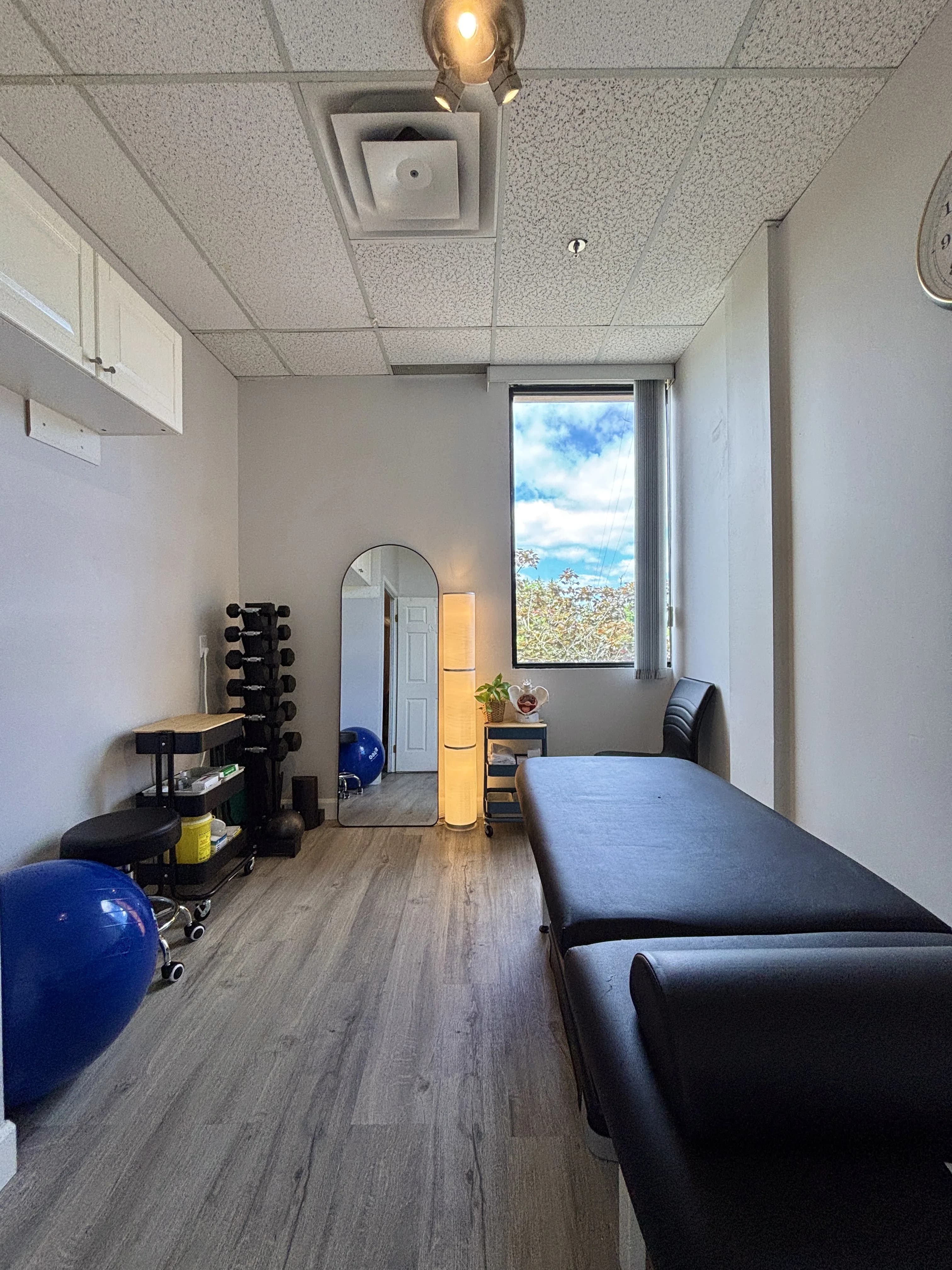 Altitude Physiotherapy treatment room